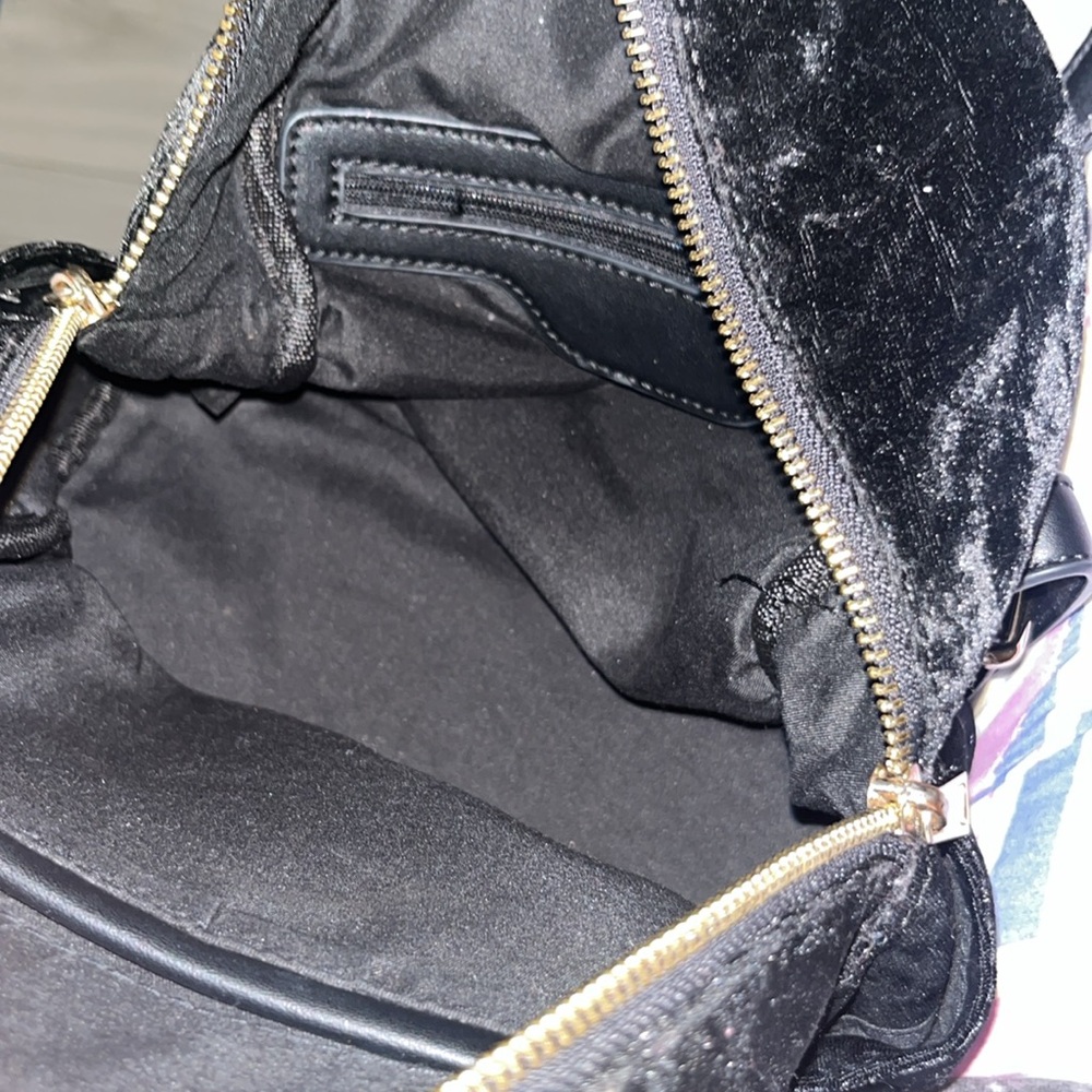 BP Mini Velvet Backpack - Picture 7 of 7